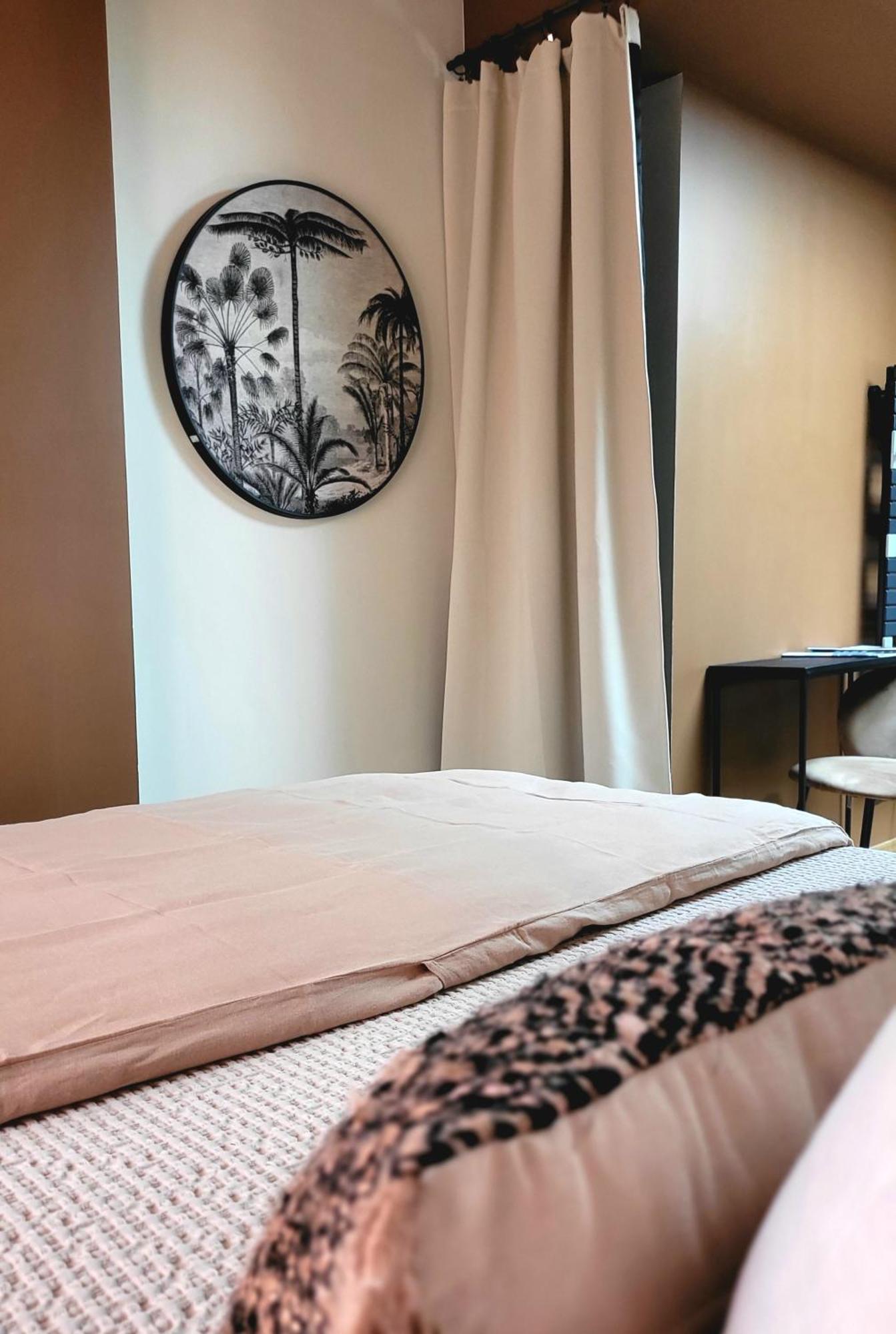 Tresors De Sens Bed & Breakfast Cameră foto